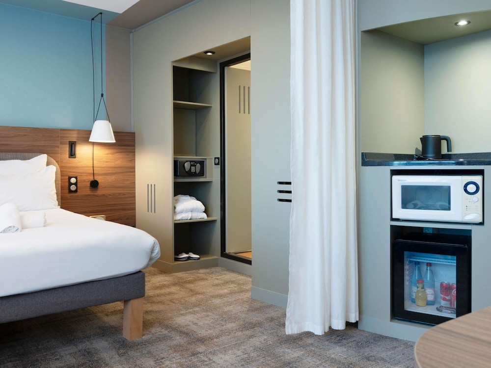 Suite Ejecutiva del hotel Novotel Suites Nancy Centre. Foto 4