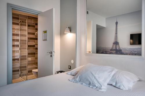 Habitación Doble con balcón del hotel Stella Etoile. Foto 7