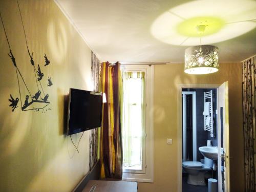 Habitación Individual del hotel AMELIE HOTEL. Foto 1