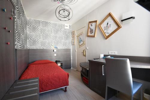 Habitación Individual del hotel AMELIE HOTEL. Foto 3