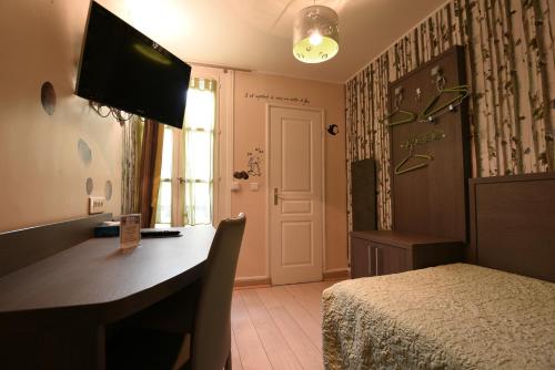 Habitación Individual del hotel AMELIE HOTEL. Foto 8