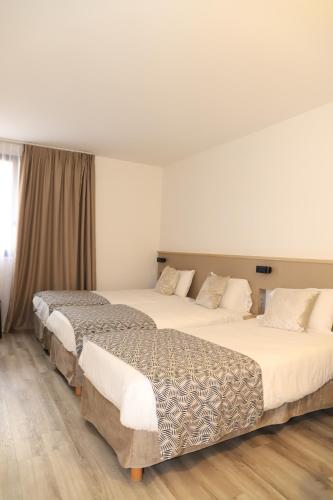 Estudio kitchenette del hotel AMHotel Italie. Foto 9