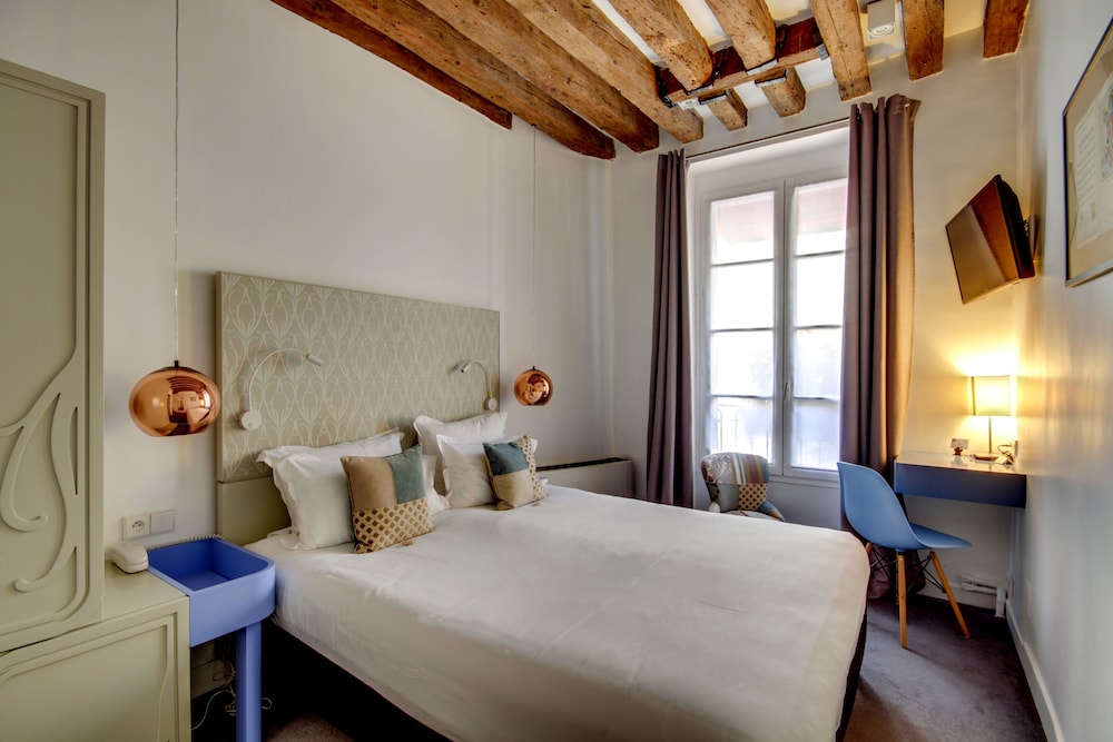 Habitación clásica doble del hotel SEVRES SAINT GERMAIN