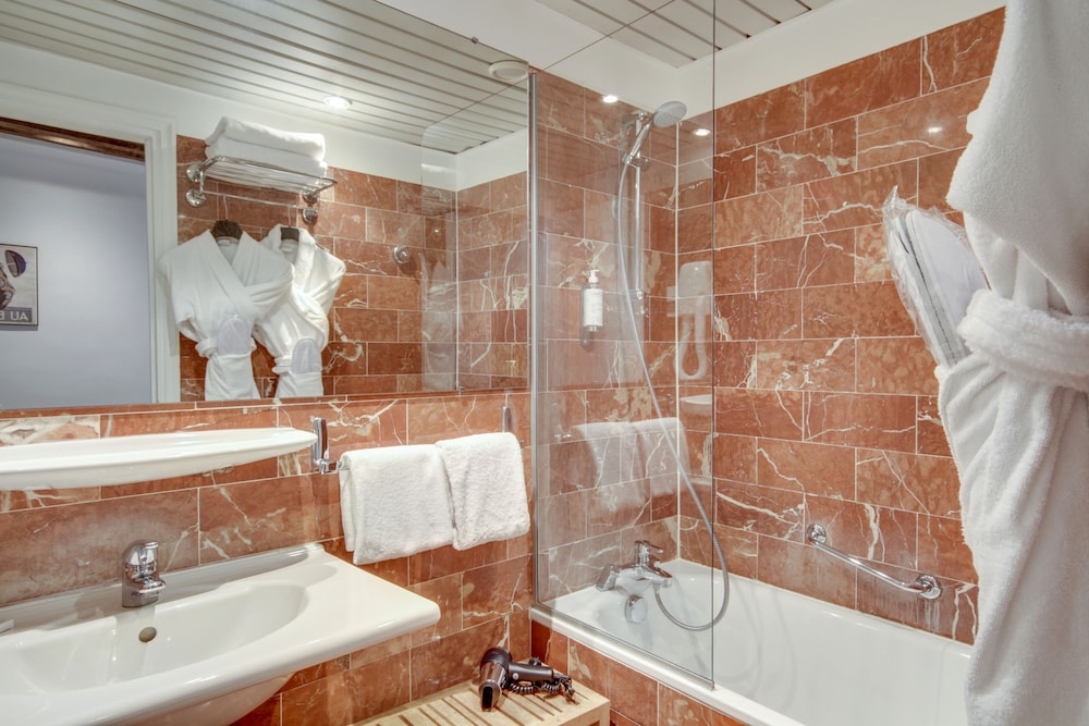 Habitación doble Prestige del hotel SEVRES SAINT GERMAIN. Foto 3