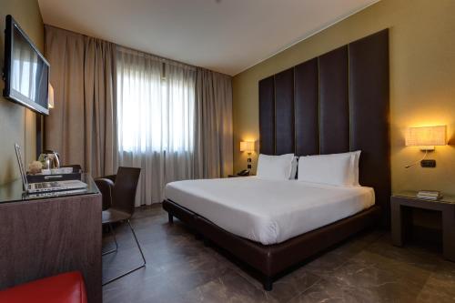 Habitación Doble del hotel Klima Milano Fiere. Foto 2