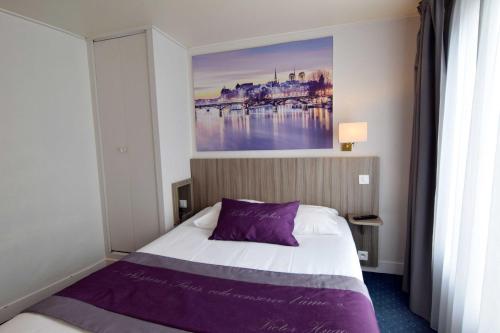 Habitación Doble del hotel Saphir Grenelle. Foto 7