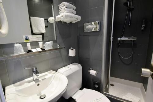 Habitación Individual Estándar del hotel Saphir Grenelle. Foto 6