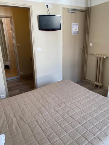 Habitación Doble del hotel ANGLETERRE. Foto 15