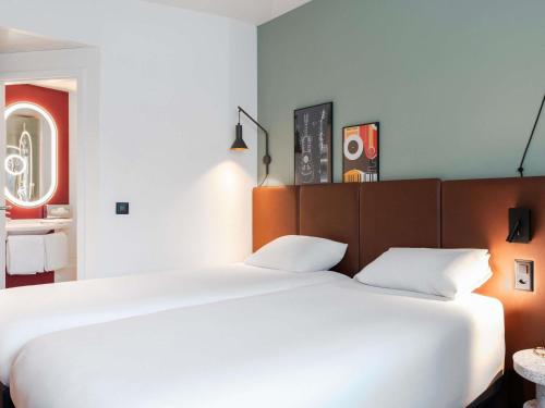 Habitación Doble - 2 camas del hotel Ibis Lausanne Centre. Foto 4