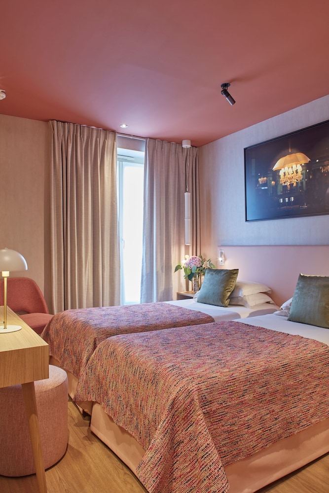 Habitación clásica con 2 camas individuales del hotel Atmospheres