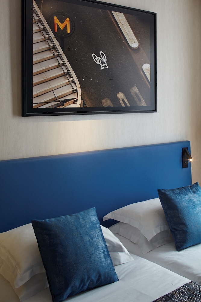 Habitación clásica con 2 camas individuales del hotel Atmospheres. Foto 4