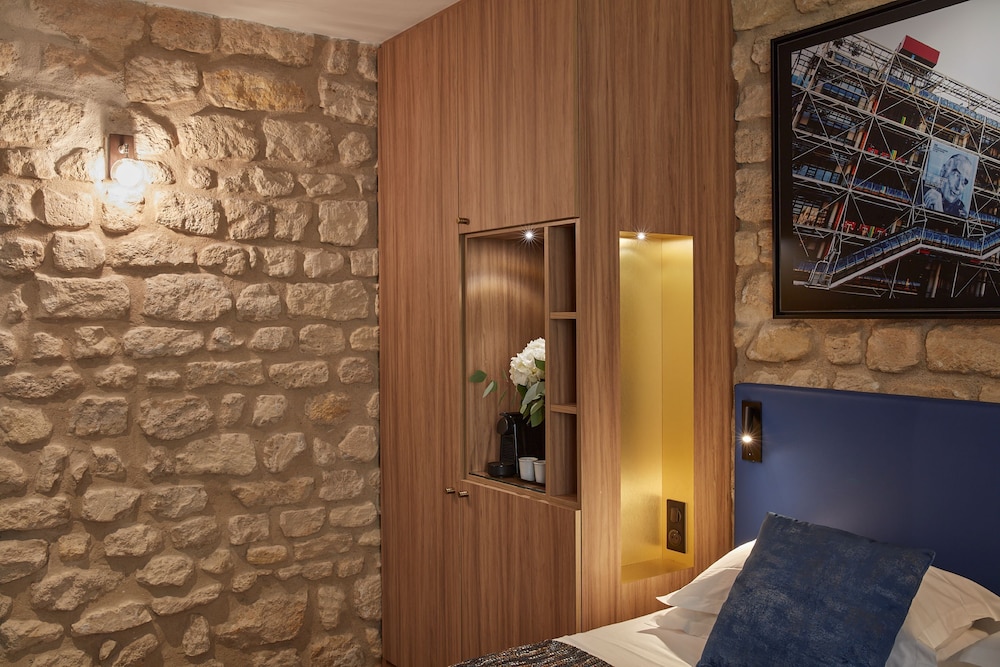 Habitación clásica doble del hotel Atmospheres. Foto 4