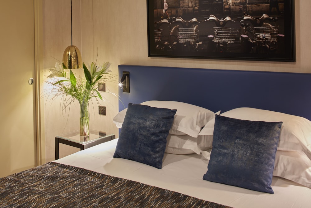 Suite Deluxe del hotel Atmospheres. Foto 2