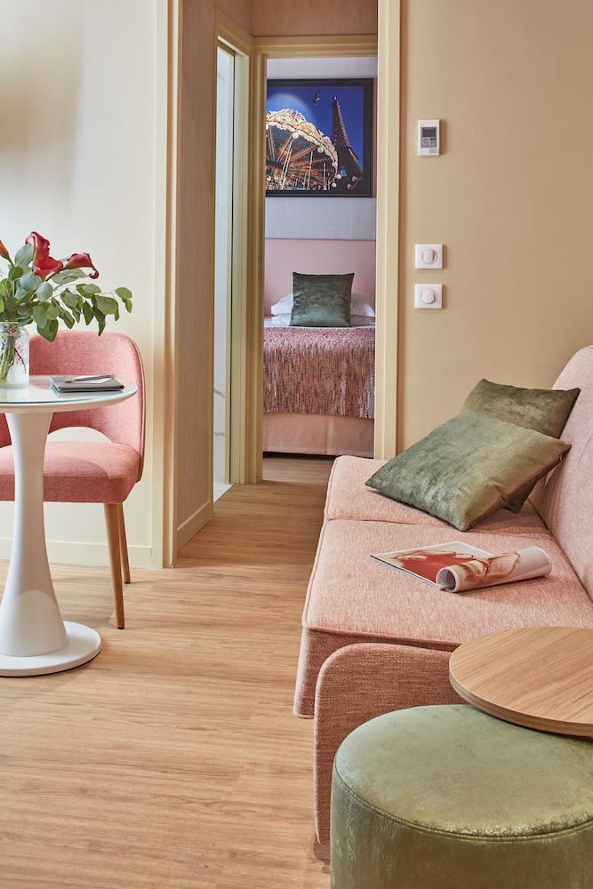 Suite del hotel Atmospheres. Foto 1