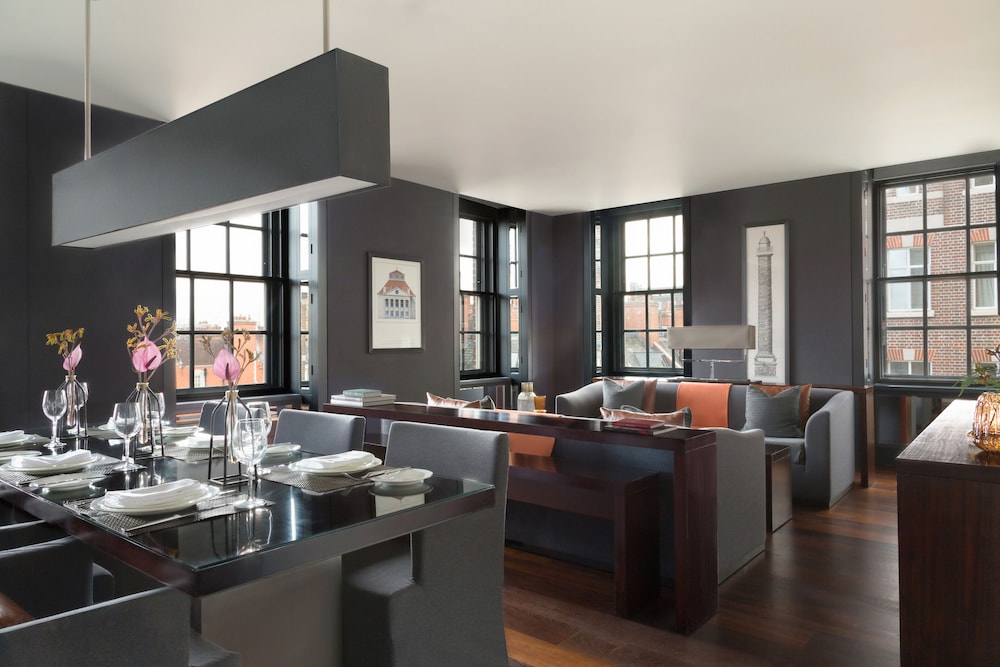 Three Bedroom Superior Suite del hotel Grosvenor House Suites by Jumeirah