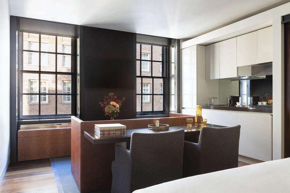 Suite estudio del hotel Grosvenor House Suites by Jumeirah. Foto 5