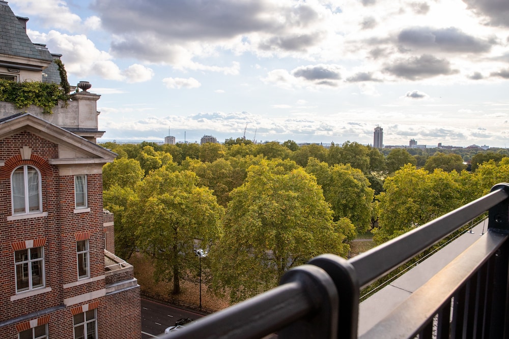 Hyde Park Suite del hotel Grosvenor House Suites by Jumeirah. Foto 3