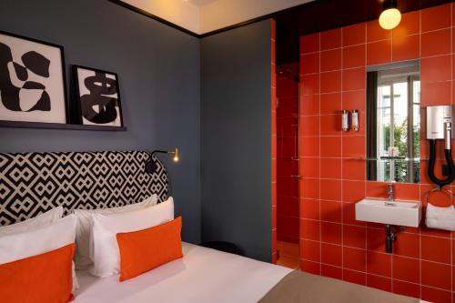 Habitación Doble Estándar del hotel Palais De Chaillot. Foto 10