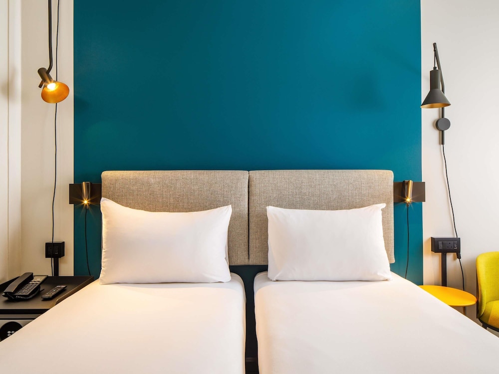 Habitación con 2 camas individuales, 2 camas individuales del hotel Ibis London Blackfriars. Foto 3