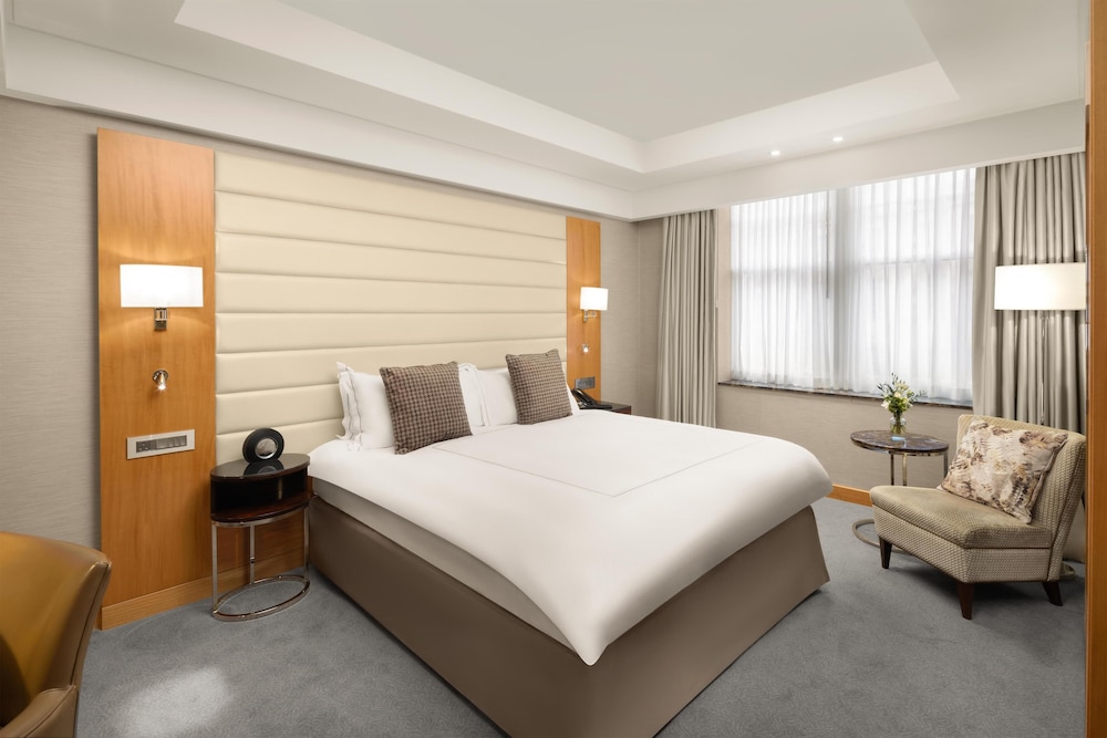 King Executive Room With Lounge Access del hotel Conrad London St. James. Foto 1