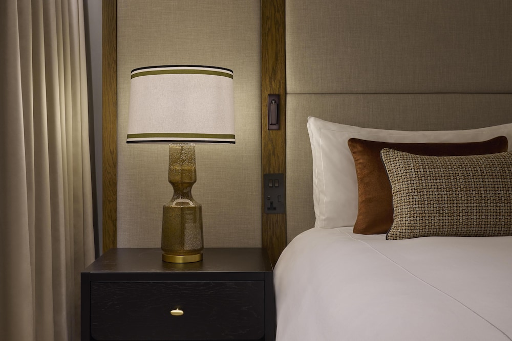 Habitación ejecutiva, 1 cama de matrimonio grande del hotel Conrad London St. James. Foto 2