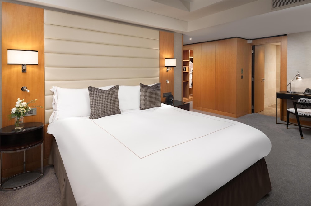 One Bedroom Deluxe Suite del hotel Conrad London St. James. Foto 1