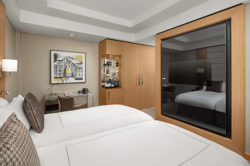 Twin Deluxe Room del hotel Conrad London St. James