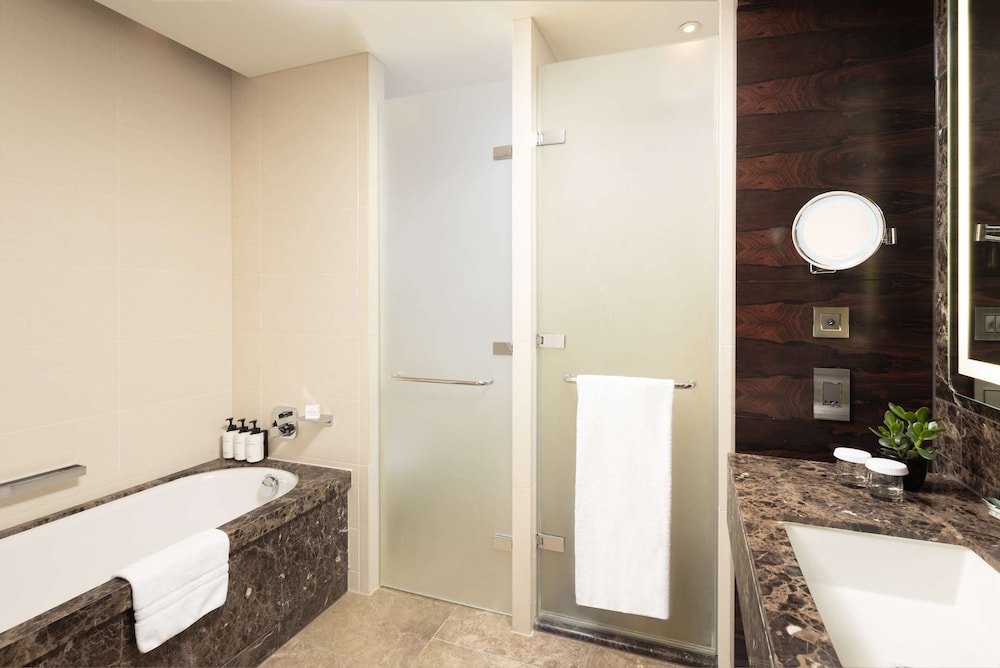 King Deluxe Room del hotel Conrad London St. James. Foto 3