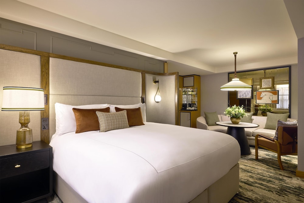 Habitación ejecutiva, 1 cama de matrimonio grande del hotel Conrad London St. James. Foto 3