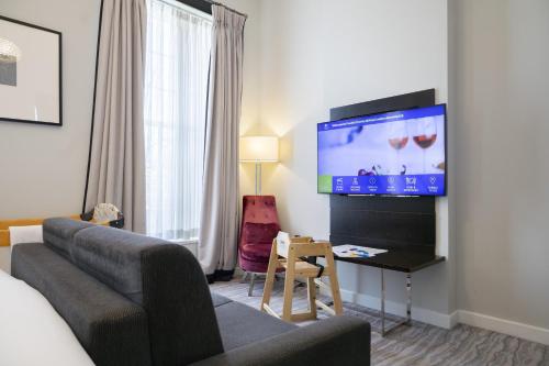 Habitación Familiar - Cama grande del hotel Doubletree By Hilton London - Greenwich. Foto 2