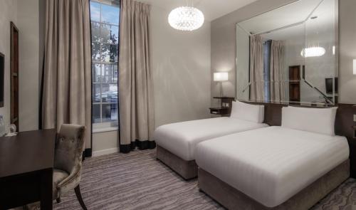 Habitación Doble adaptada para personas de movilidad reducida - 2 camas del hotel Doubletree By Hilton London - Greenwich. Foto 6
