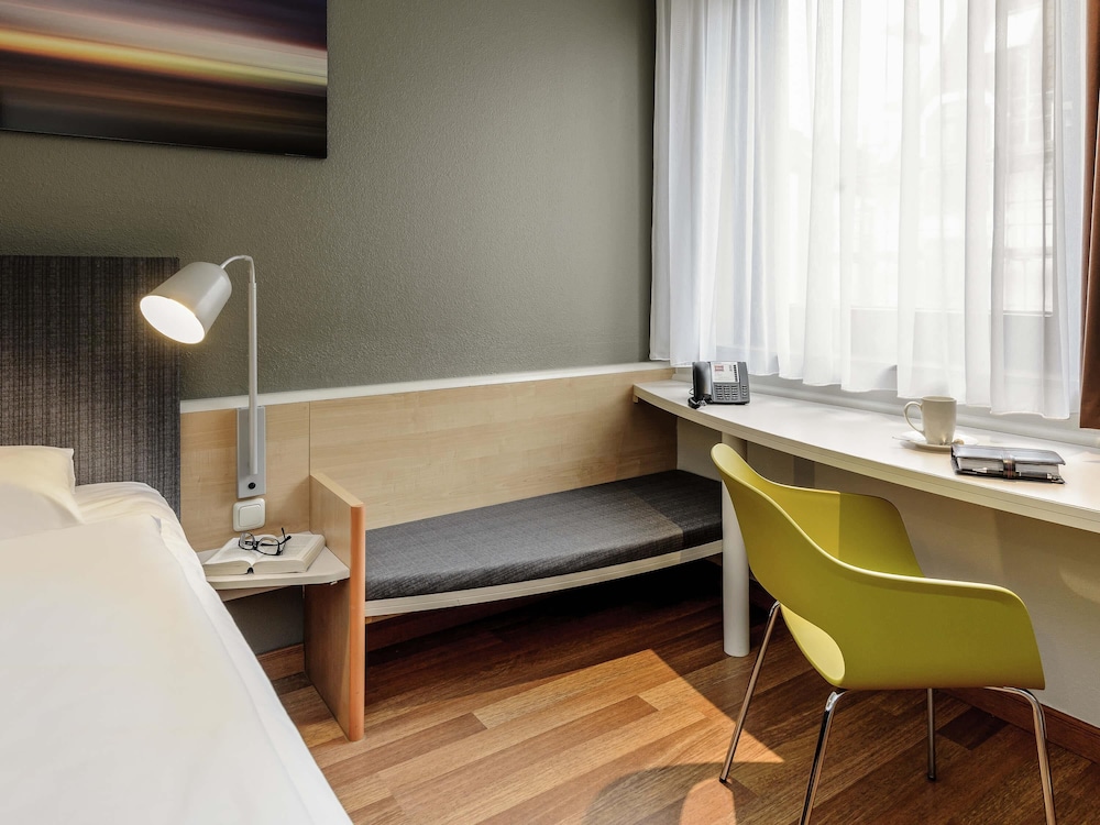 Habitación Estándar con 1 cama doble del hotel Ibis Bremen City. Foto 3