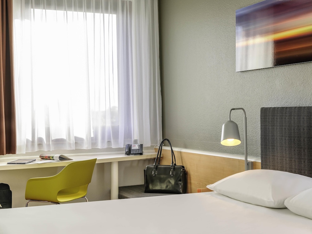 Habitación Estándar con 1 cama doble del hotel Ibis Bremen City. Foto 5