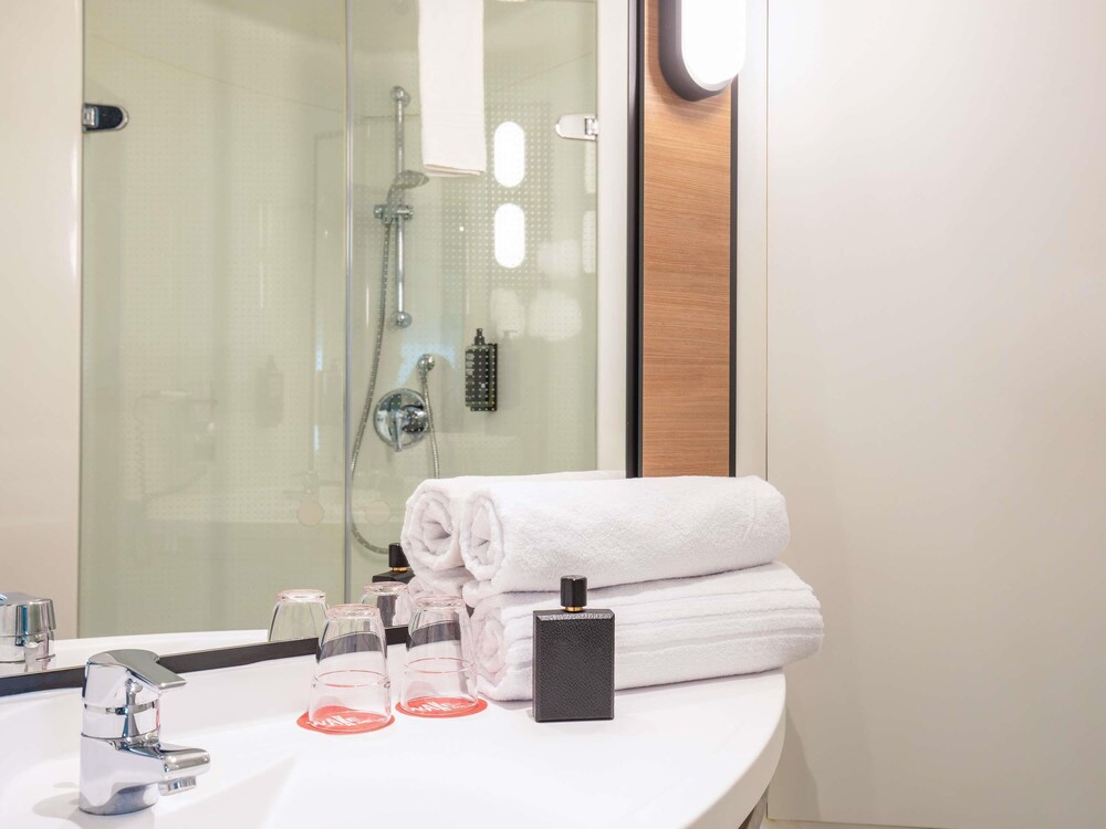 Habitación Estándar con 1 cama doble del hotel Ibis Dortmund City. Foto 4