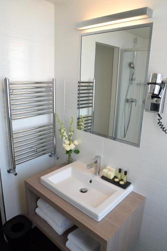 Habitación Doble del hotel Saint Charles. Foto 7