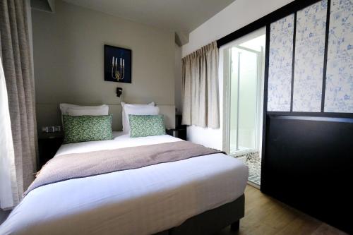 Habitación Doble Estándar del hotel Lucien. Foto 10