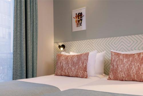 Habitación Doble Labyrinthe Estándar del hotel Paris Art Quartier Latin By Malone. Foto 4