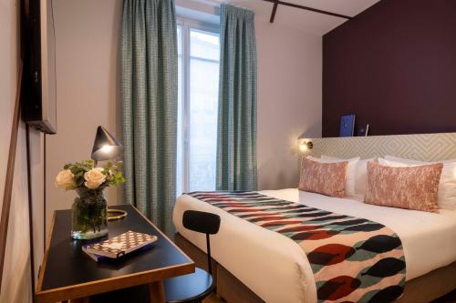Habitación Doble Labyrinthe Estándar del hotel Paris Art Quartier Latin By Malone. Foto 6