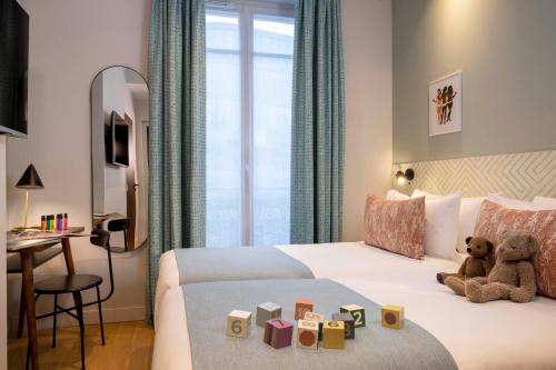 Habitación Doble Labyrinthe Estándar del hotel Paris Art Quartier Latin By Malone. Foto 17