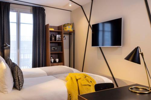 Habitación Doble Cubik Superior del hotel Paris Art Quartier Latin By Malone. Foto 8