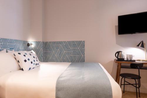 Habitación Individual Clásica Stripe del hotel Paris Art Quartier Latin By Malone