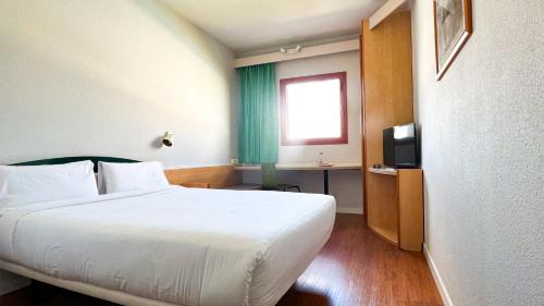 Habitación Doble - 1 o 2 camas del hotel Iris Guadalajara. Foto 4