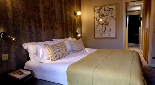 Suite con terraza del hotel BEAUSEJOUR RANELAGH. Foto 1