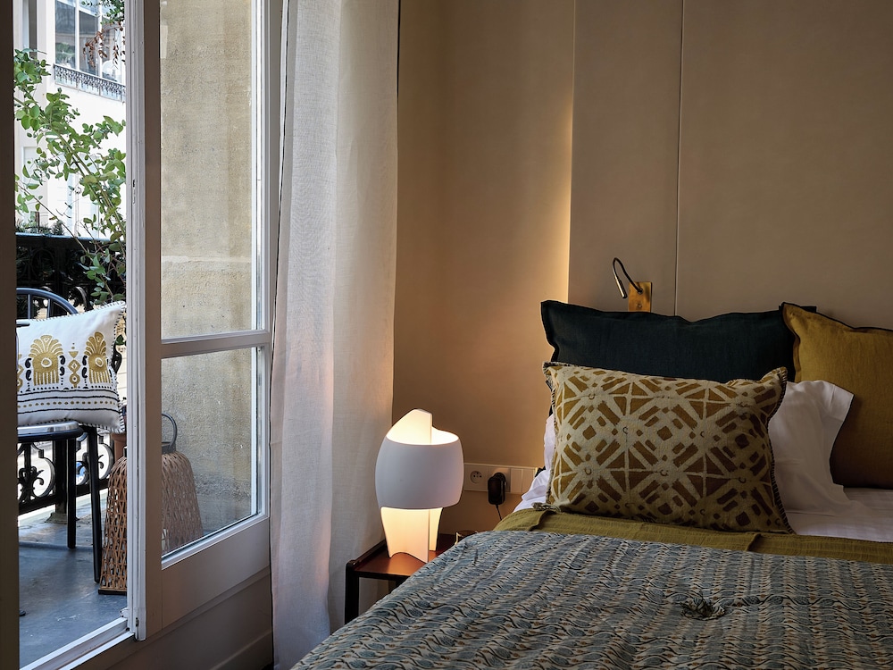 Habitación Deluxe doble, balcón del hotel BEAUSEJOUR RANELAGH. Foto 6