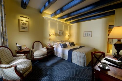 Habitación Doble Superior del hotel Le Relais Montmartre