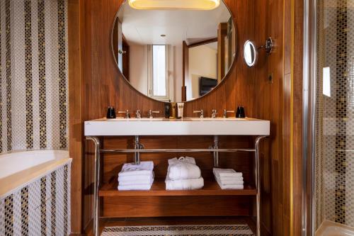 Suite Ático del hotel Maison FL. Foto 5