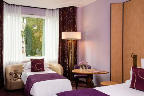 Suite Triple Junior del hotel Maison FL. Foto 6