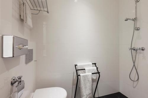 Habitación Doble Superior con cama doble - No fumadores del hotel Aurore Paris Gare de Lyon. Foto 6