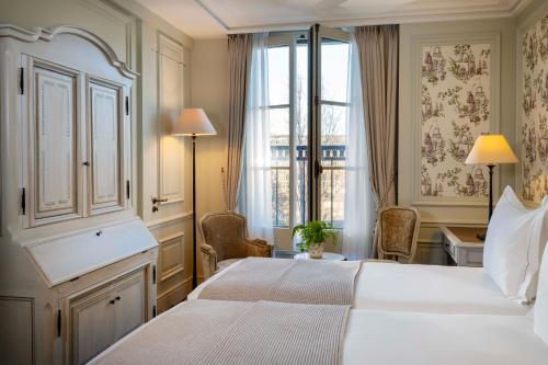 Habitación Superior con vistas al río Sena del hotel QUAI VOLTAIRE