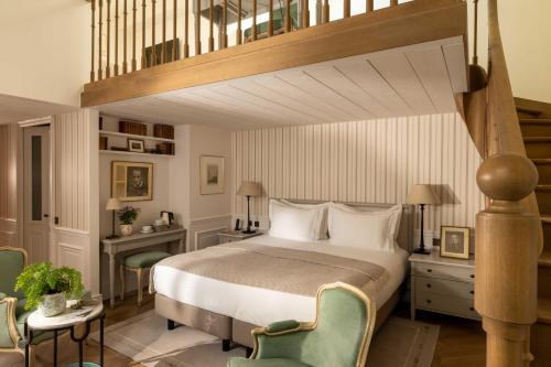Habitación Cuádruple Dúplex del hotel QUAI VOLTAIRE